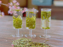 将图片加载到图库查看器,西湖龙井新茶 御牌特级3星(牛皮纸包装)狮峰产区 250g/包