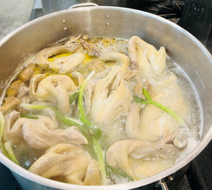 钵钵鸡（半只鸡已切块，配三种蔬菜可3-5人食用。按量新鲜制作）