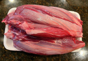 Fresh farm-raised beef shank weighs approximately 4.8-5 pounds per serving.
