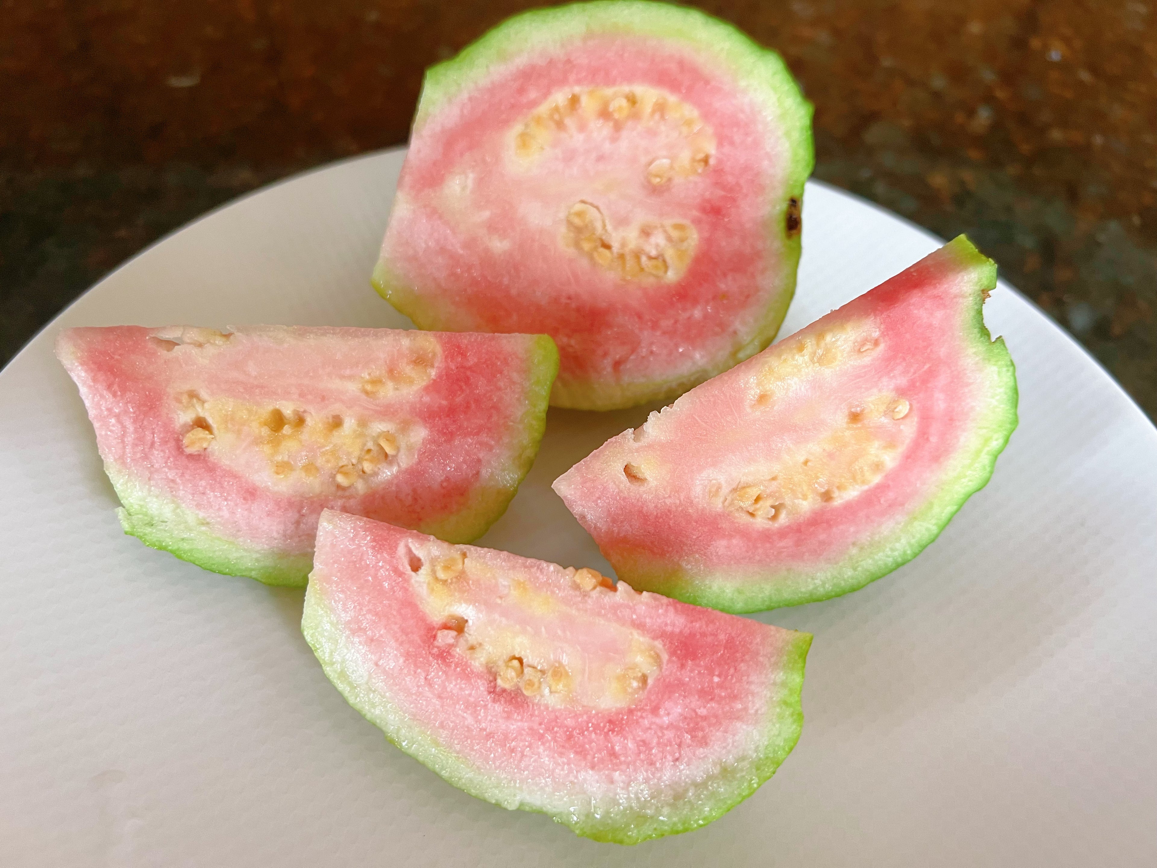 新鲜粉芭乐约5磅（实体店可零卖）